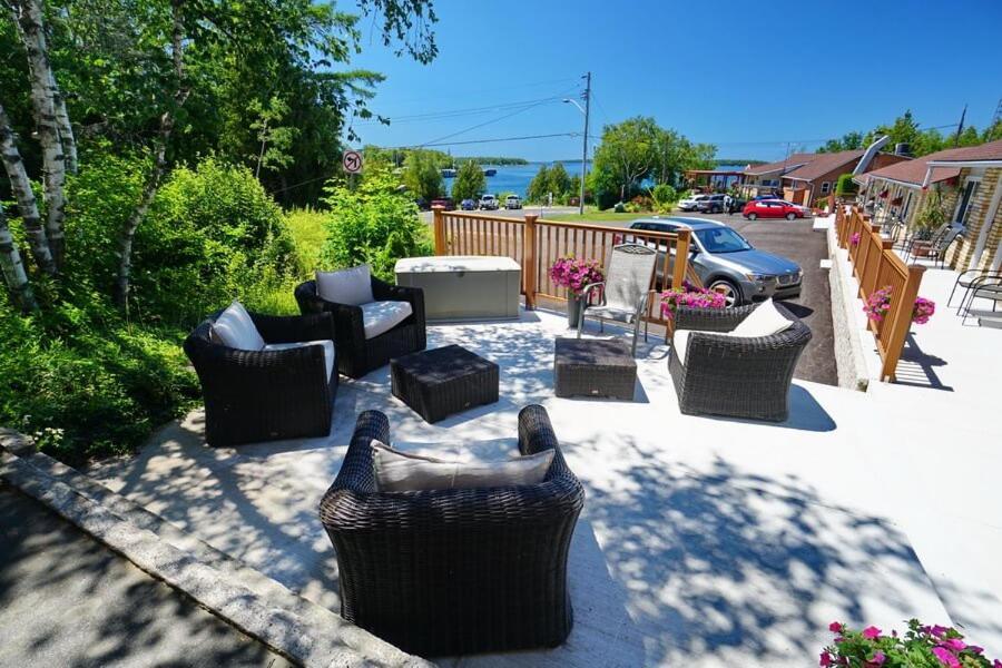 Grandview Motel Tobermory Esterno foto